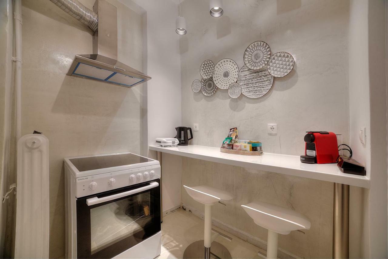 Unique Apartment In Glyfada Center Atene Esterno foto