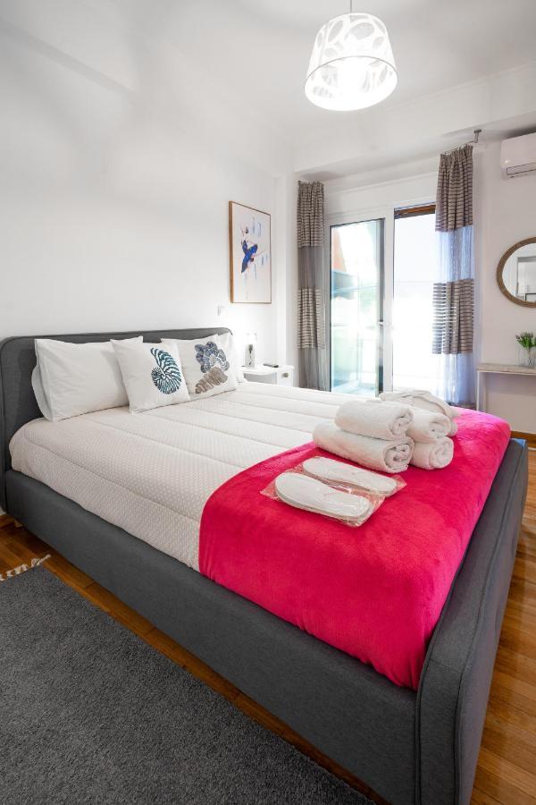 Unique Apartment In Glyfada Center Atene Esterno foto